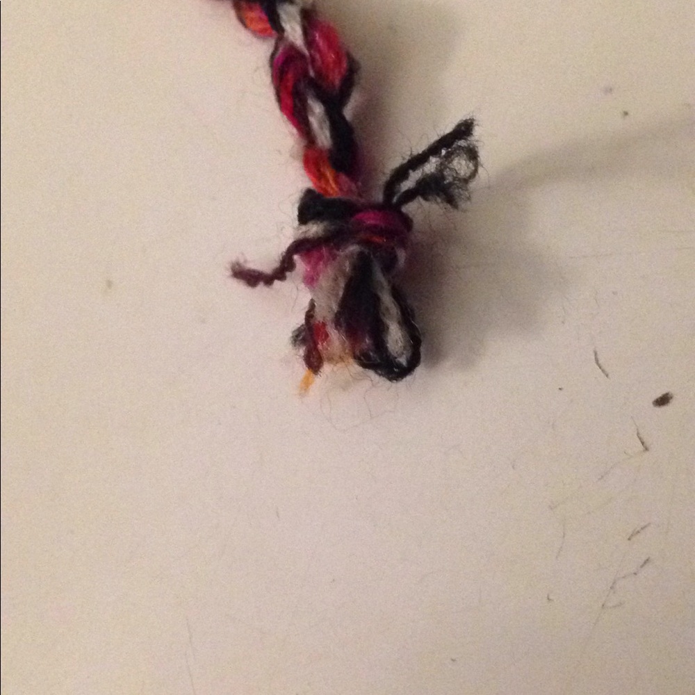 Hand made woven bracelet - Picture 3 of 5